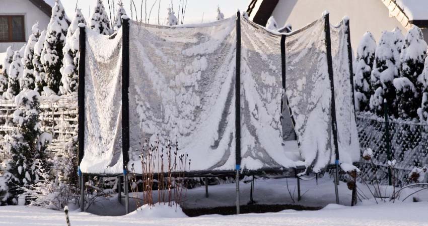 Easy-to-Follow Guide on Winterizing a Trampoline